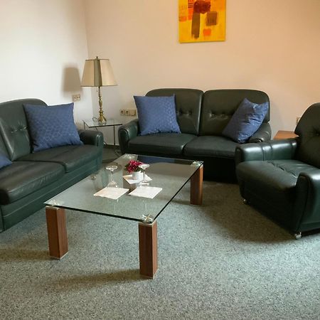 Hotel Alt Oesselse Sarstedt Bagian luar foto
