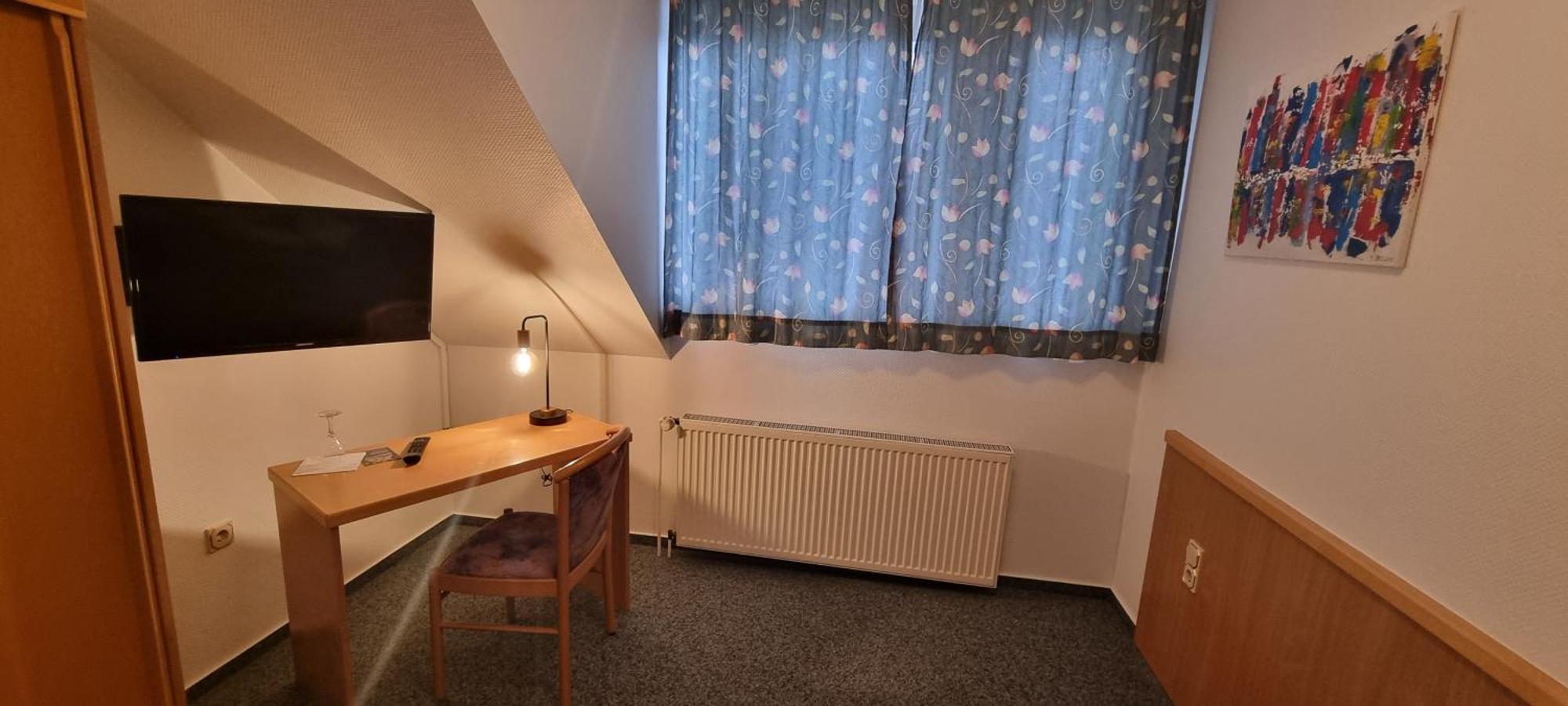 Hotel Alt Oesselse Sarstedt Ruang foto