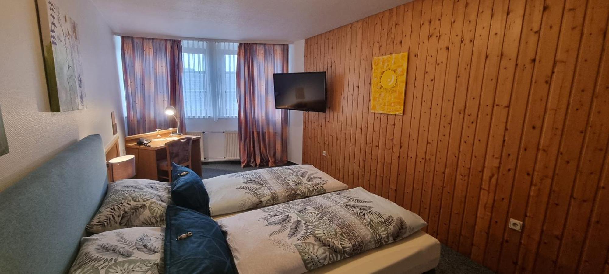 Hotel Alt Oesselse Sarstedt Bagian luar foto