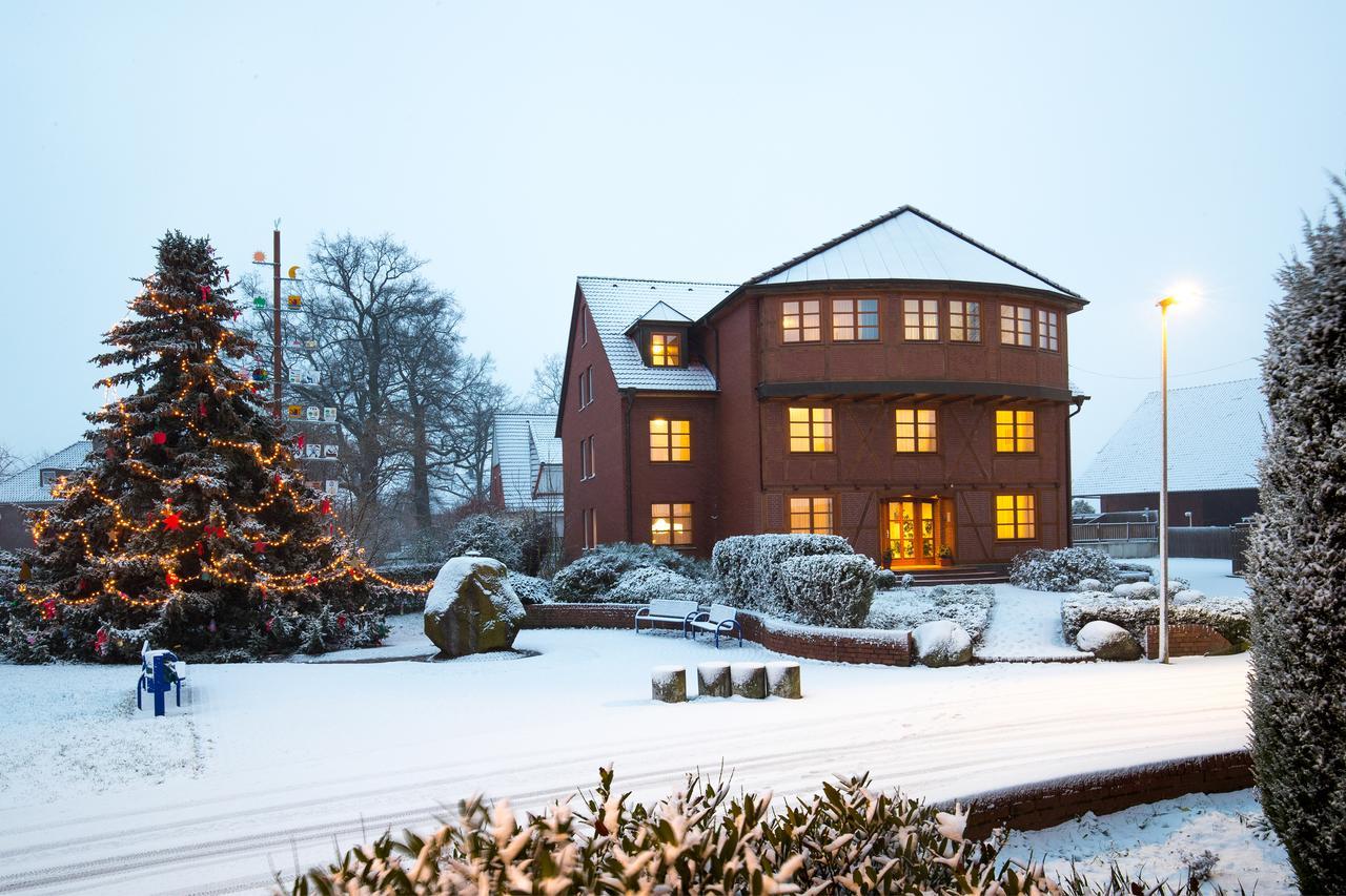 Hotel Alt Oesselse Sarstedt Bagian luar foto